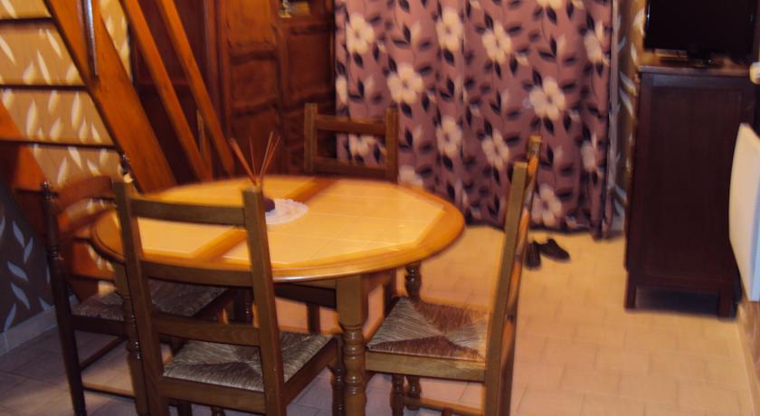 Maison D'Hotes La Douloire Pernes-les-Fontaines Bagian luar foto
